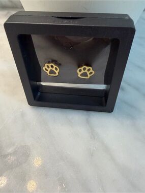 Gold Paw Print Stud Earrings